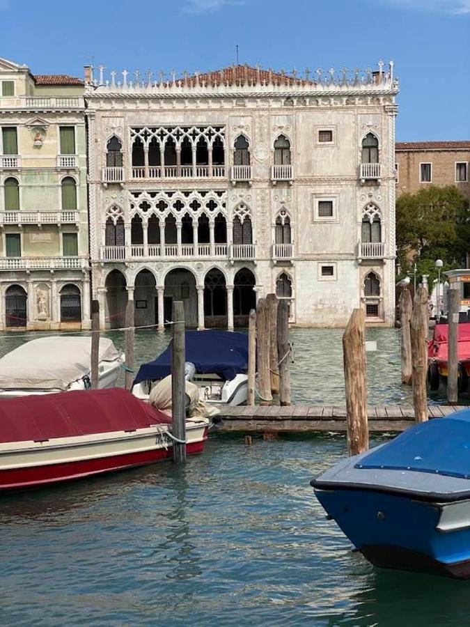 Ca' Della Carita' Apartment Venesia Bagian luar foto