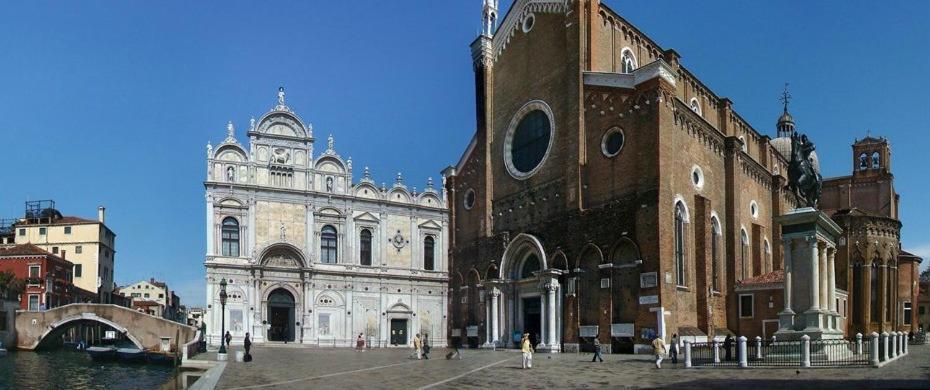 Ca' Della Carita' Apartment Venesia Bagian luar foto